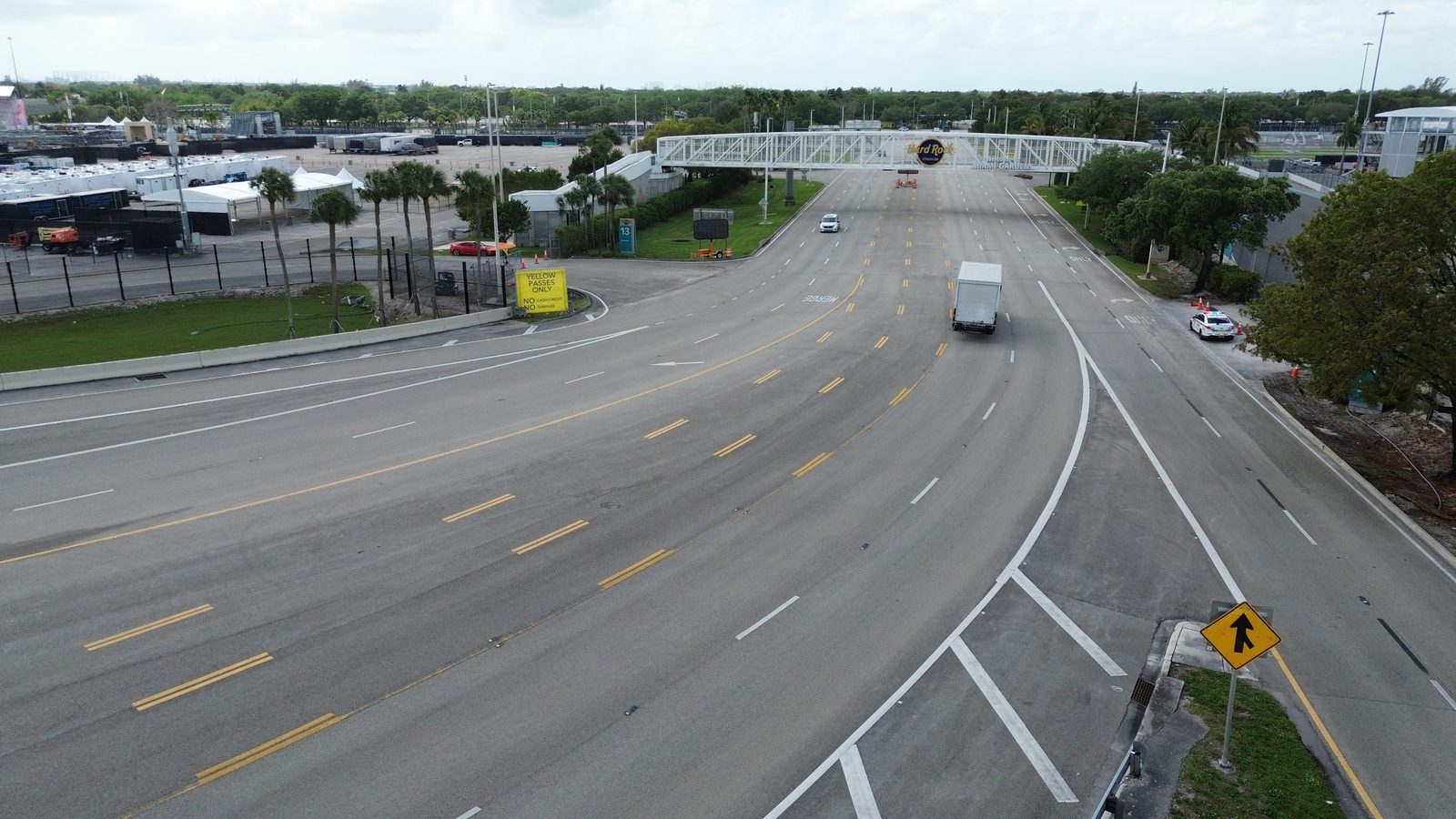 Southern Turnpike roadway corridor for CCTV upgrades